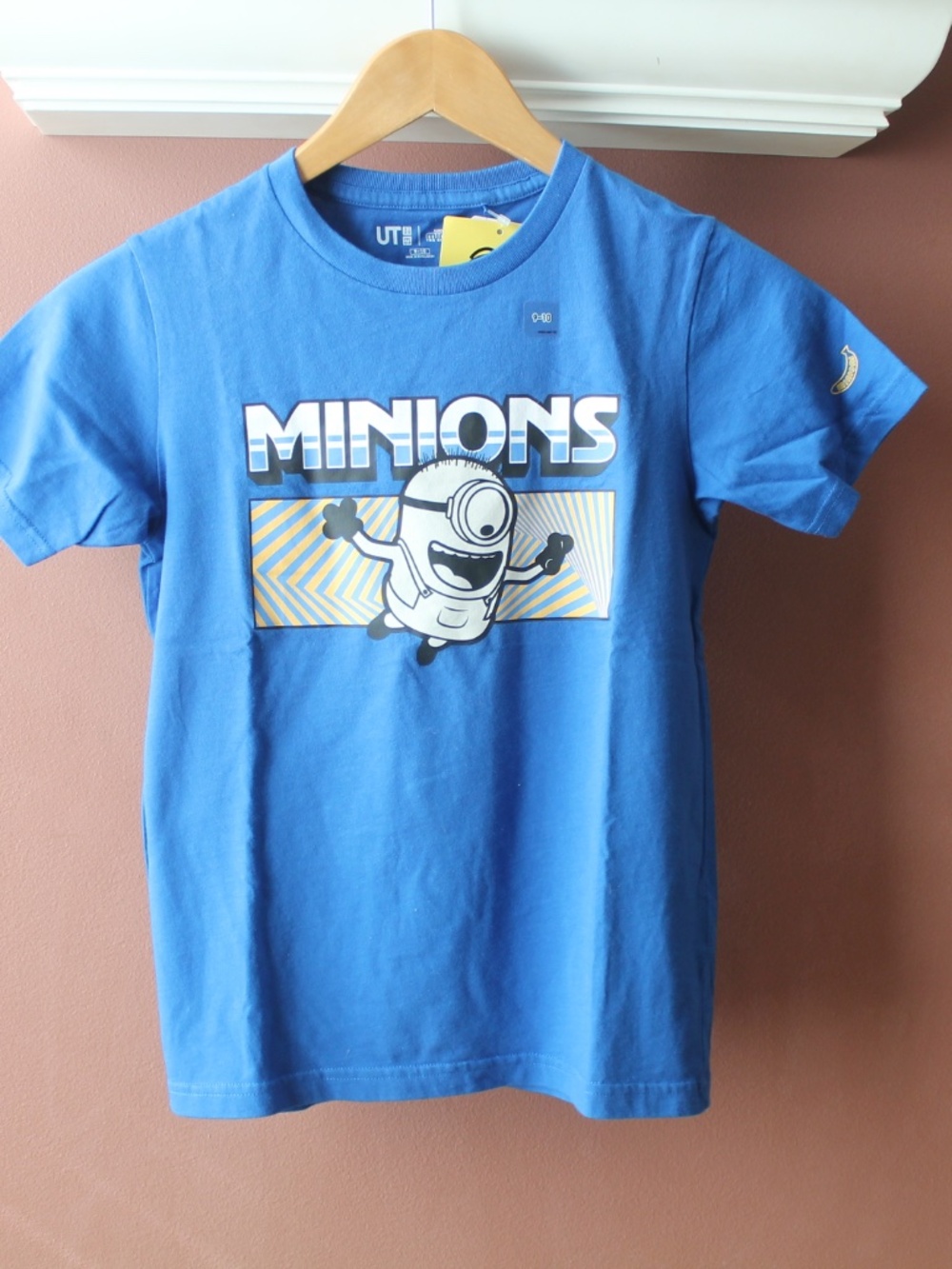 Uniqlo Minions T shirt Kids size 9-10 years NWT Blue